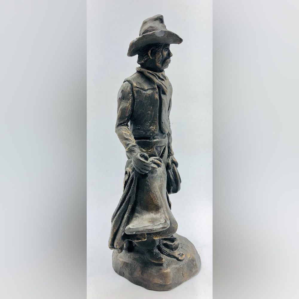 Vintage Tim Jackson Sculpture Cowboy Figure Western Figurine Collectible Decor - Picture 2 of 16
